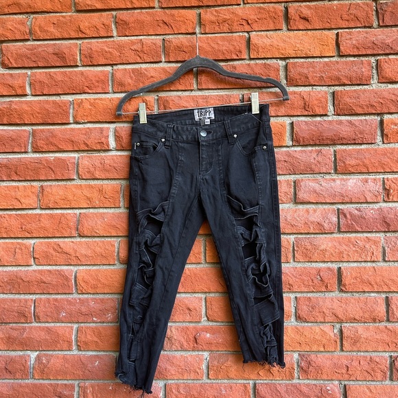 Tripp NYC cut off shorts - Picture 10 of 11